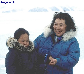Inuit clothing - Wikipedia